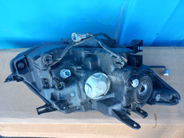 Фара дальнього світла в зборі 260604CC1C NISSAN