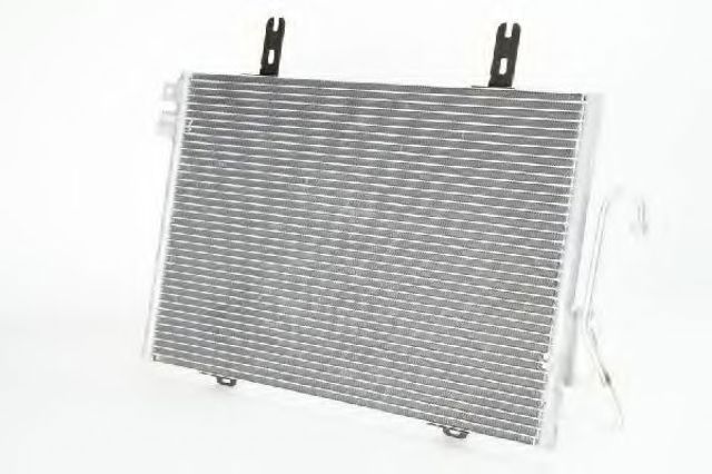 Конденсатор системи охолодження системи KTT110085 THERMOTEC