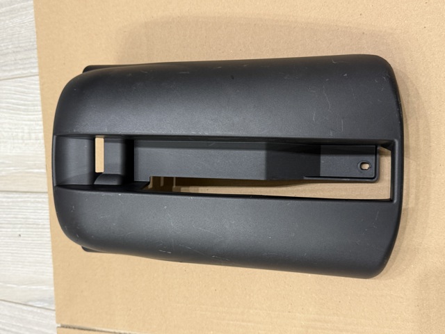 Накладка рульової колонки 32257495 VOLVO