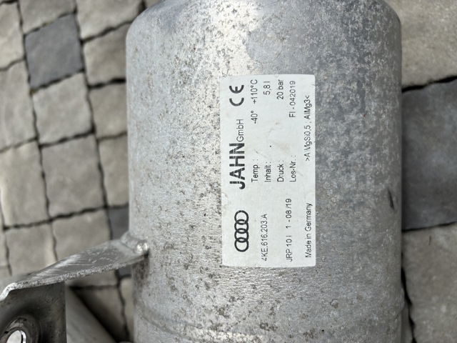 Ресивер пневматичної системи 4KE616203A VAG