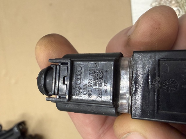 Датчик температури навколишнього середовища 8K0973702 VAG