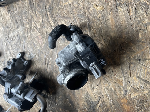 Блок дросельної заслінки 04L128063R VAG