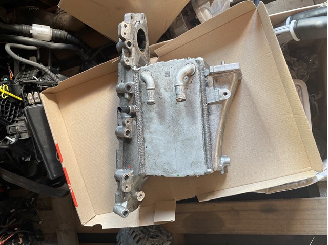 Колектор впускний 04L129766AL VAG