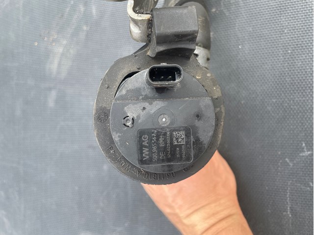 Помпа водяна, додатковий електричний 5Q0965567J VAG