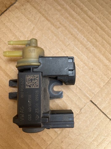 Перетворювач тиску (соленоїд) наддуву / EGR 8K0906627 VAG