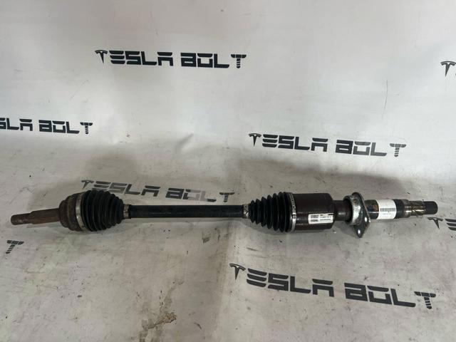 Піввісь передня, права 103061600D TESLA