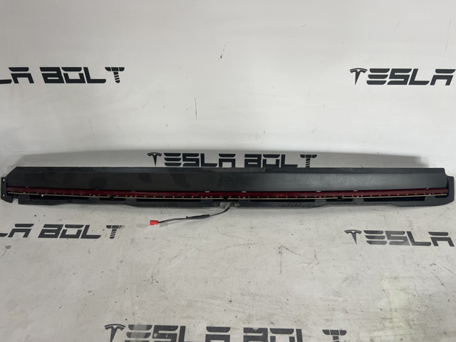 Задні стопи 600591700D TESLA
