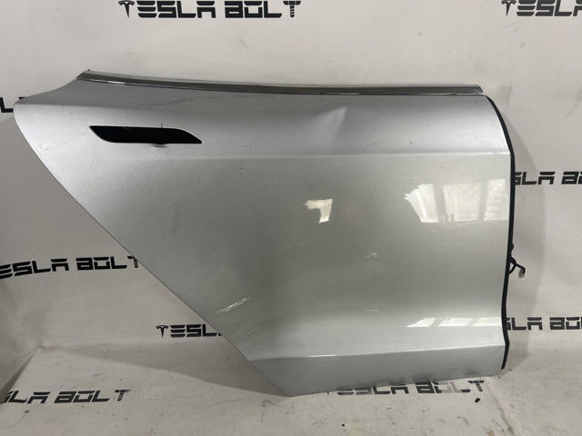 Двері пасажирські задні праві 6006566E0H TESLA