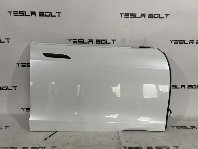 Дверка передня права 6006622E0H TESLA