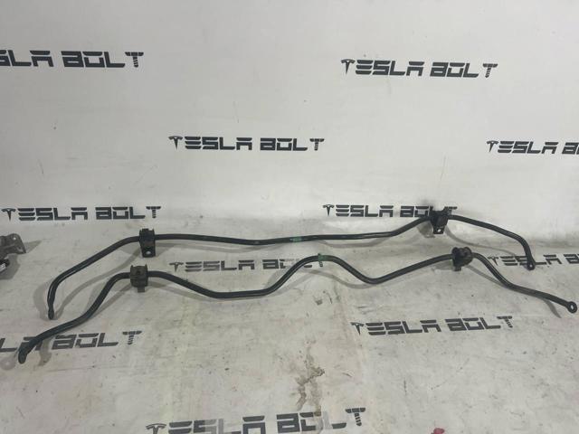 Задній стабілізатор  600709200B TESLA