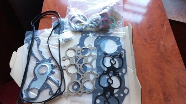 Комплект прокладок двигуна, повний 0411131400 TOYOTA