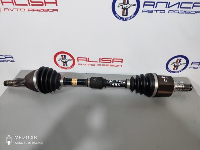 Піввісь передня ліва 391013NT0A NISSAN