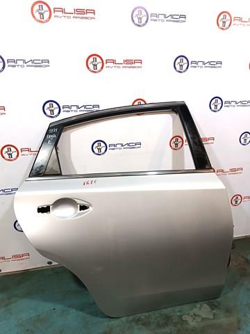 Двері задні, праві 821003TA0D NISSAN