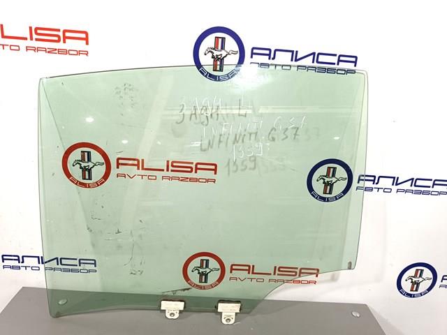 Скло задньої двері лівої 823011NF0A NISSAN