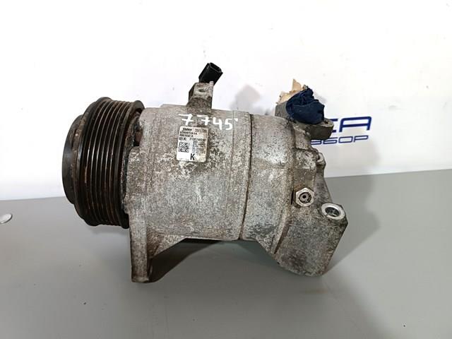 Насос кондиціонера 926001JA1B NISSAN