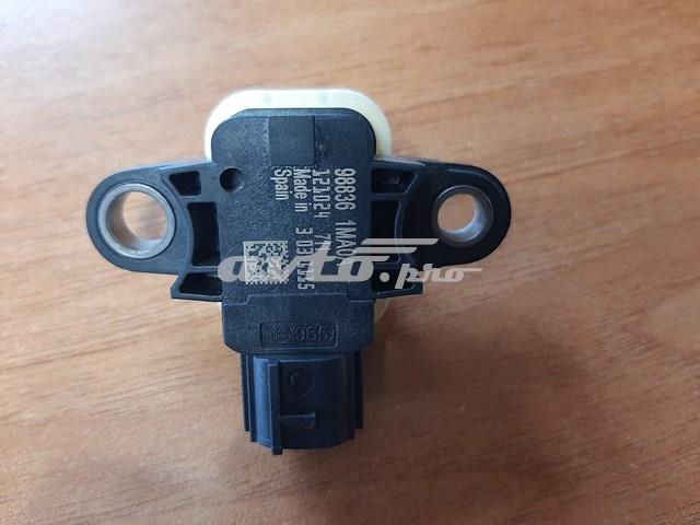 Датчик подушки безпеки 988361MA0A NISSAN