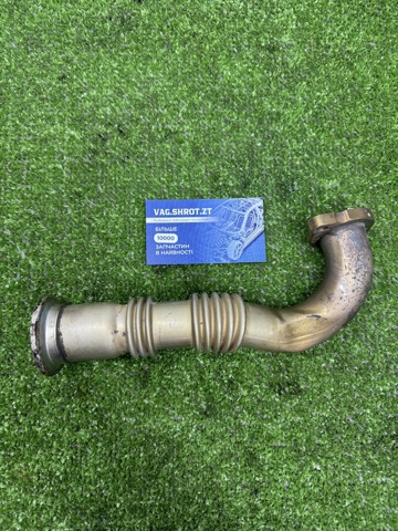 Патрубок турбіни вихлопних газів 059131525BG VAG
