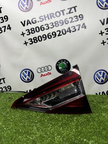 Ліхтар задній правий, внутрішній 3V9945308B VAG
