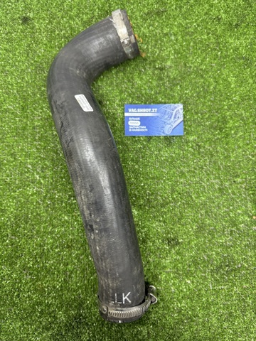 Шланг/патрубок інтеркуллера 4L0145737B VAG