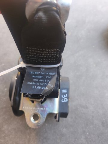 Пасок безпеки задній лівий 4M0857805EV04 VAG