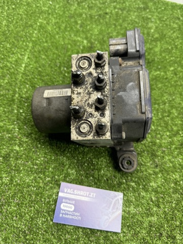 Блок керування АБС (ABS) 5N0614109AR VAG