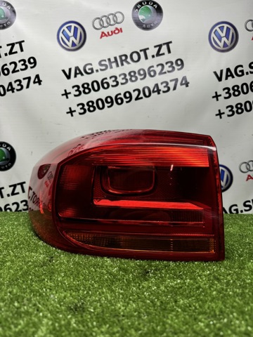 Ліхтар задній лівий, зовнішній 5N0945095Q VAG