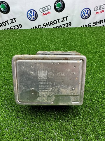 Блок управління АБС (ABS) 5Q0614517BH VAG