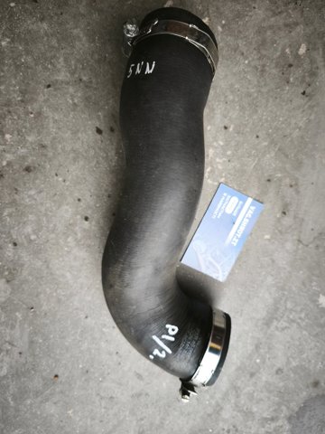 Трубка, що нагнітається 5QN145832 VAG