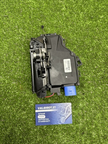 Замок задніх дверей, правих 7L0839016D VAG