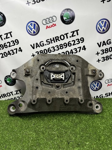 Кронштейн КПП 8K0399263AF VAG