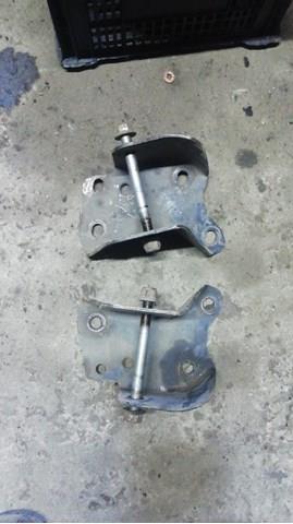 Кронштейн задньої балки 6001547889 RENAULT