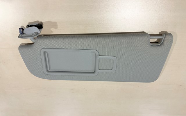 Козирок протисонячний 4G0857551D VAG