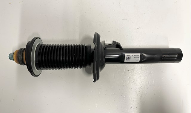 Амортизатори передні 5QF413031BF VAG