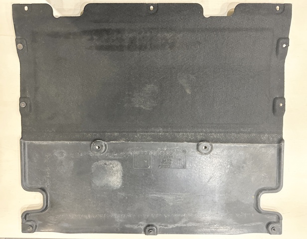 Захист піддона картера двигуна 80B863821 VAG