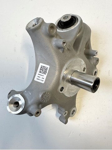 Цапфа ліва 8W0505431P VAG