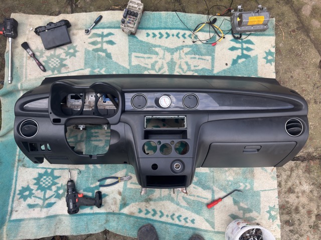 Панель приладів торпеди MR975101HA MITSUBISHI