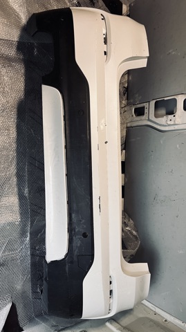 Кожух бампера заднього 51127389889 BMW