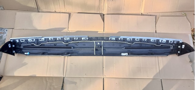 Молдинг (накладка) панелі приладів "торпедо", центральний 109122500F TESLA