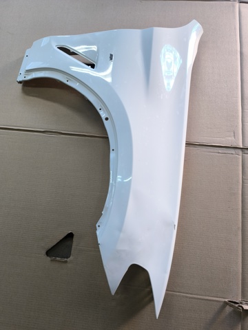 Переднє праве крило 41007930972 BMW