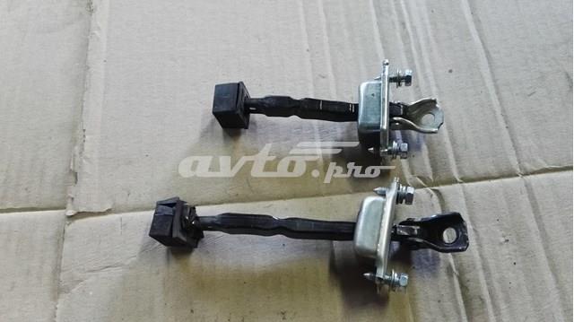 Обмежувач відкриття дверей, задній 5732A048 MITSUBISHI