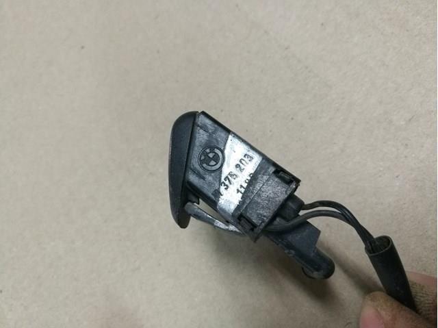 Сопло склоомивача вітрового скла 61661379203 BMW