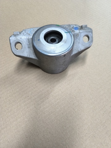 Опора амортизатора 8W0513353 VAG