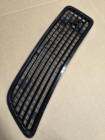 Огорожа, рамка під лобове скло A2218800305 MERCEDES