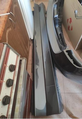 Накладка зовнішня (молдинг) порога, лівий 51777312751 BMW