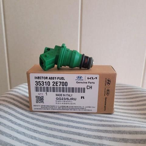 Форсунка паливна 353102E700 MARKET (OEM)