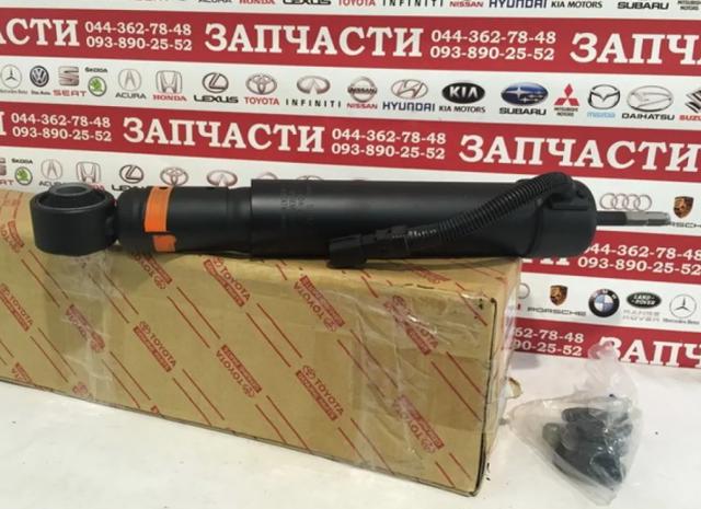 Стійка задня права 4853069485 TOYOTA