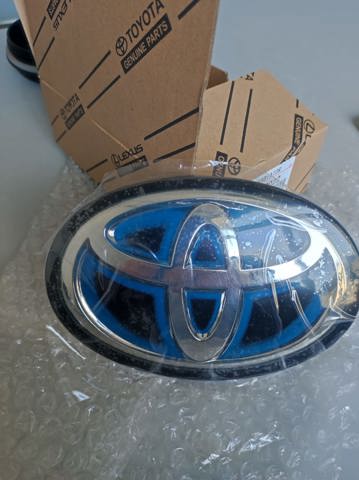 Емблема решітки радіатора 9097502161 TOYOTA