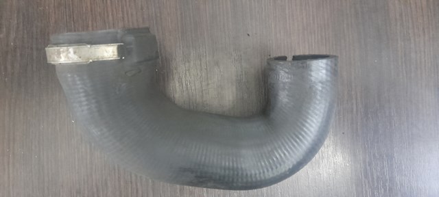 Шланг/патрубок інтеркуллера 24415008 GM
