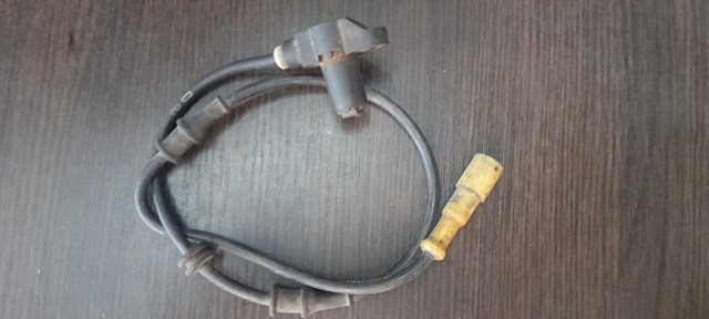 Датчик ABS передній 90464775 GM