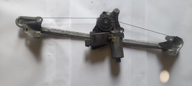 Механізм склопідйомника двері задньої, правої 90579540 GM